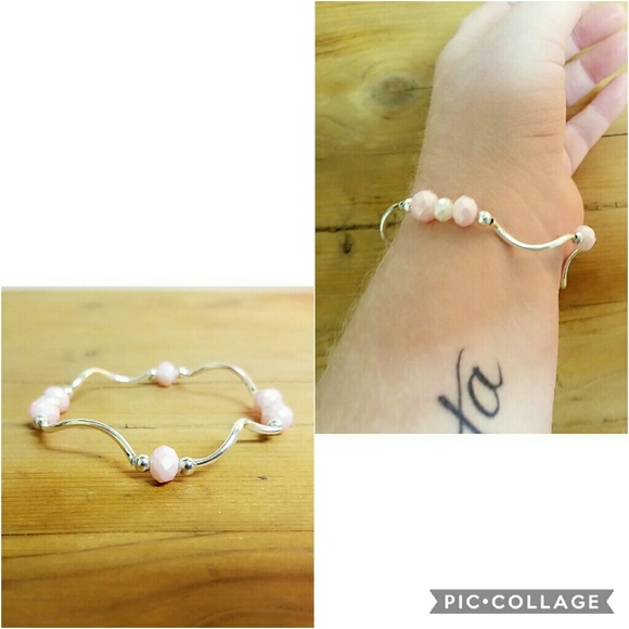 handmade Jewelry - 💛 2 for $3 Unique handmade stretchy bracelet handmade Jewelry - 💛 2 for $3 Unique handmade stretchy bracelet